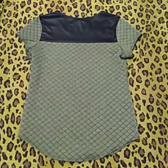 ➰🔆➰EUC P.inc Quilted shirt - Picture 2 of 5